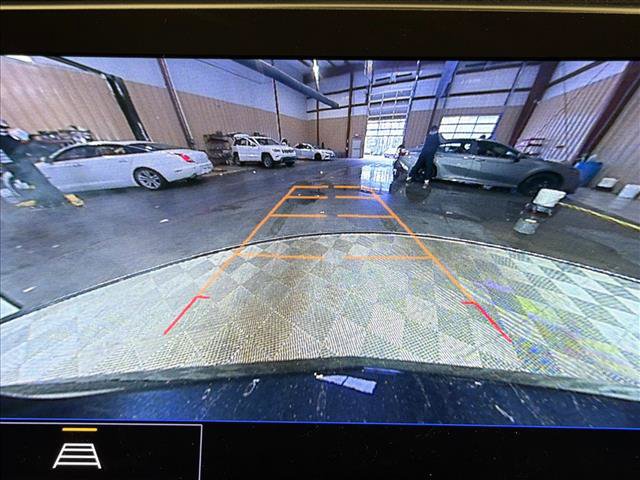 Used 2023 Cadillac XT4 Premium Luxury FWD image 30