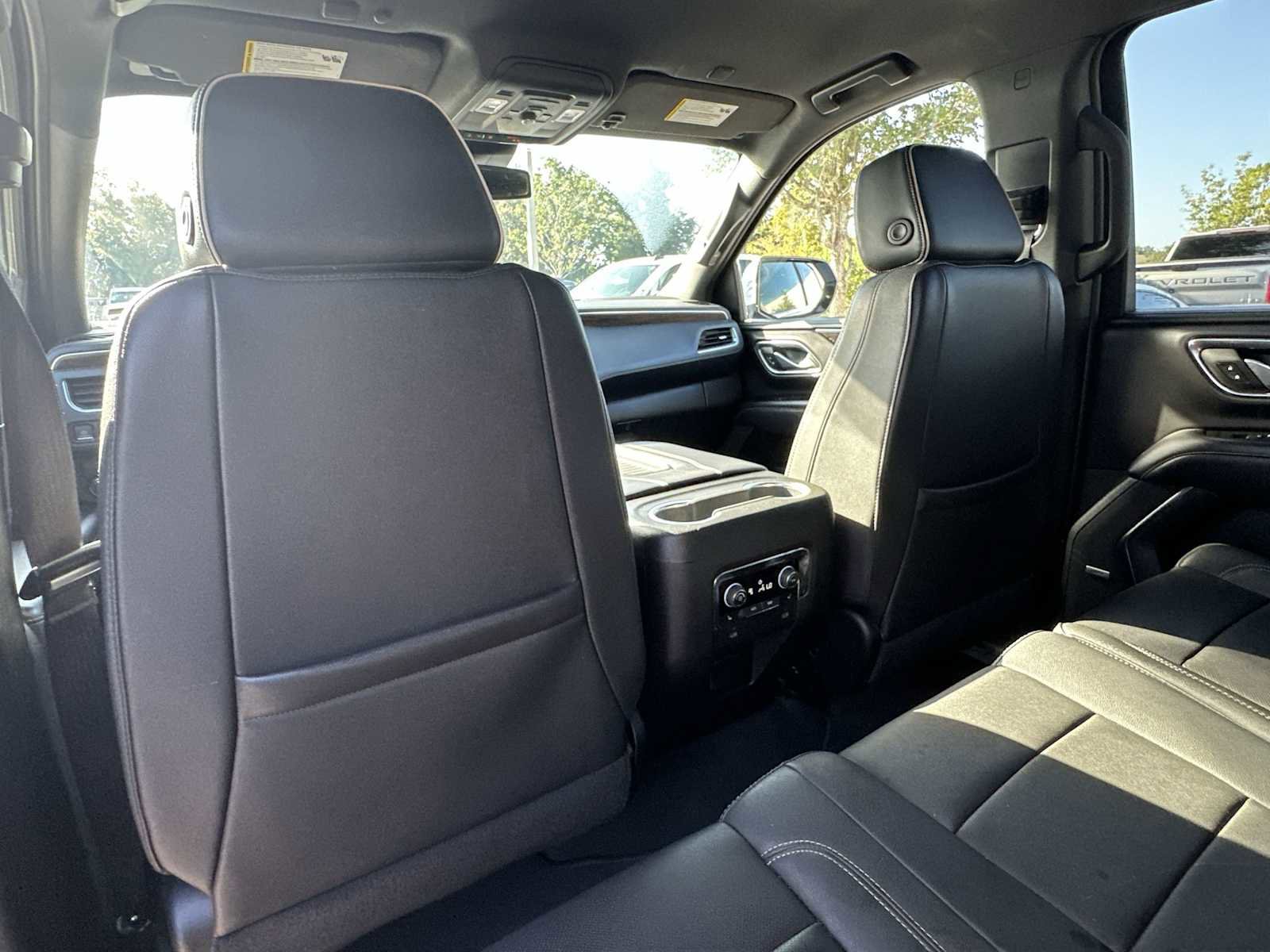 Certified 2024 Chevrolet Suburban Premier image 16