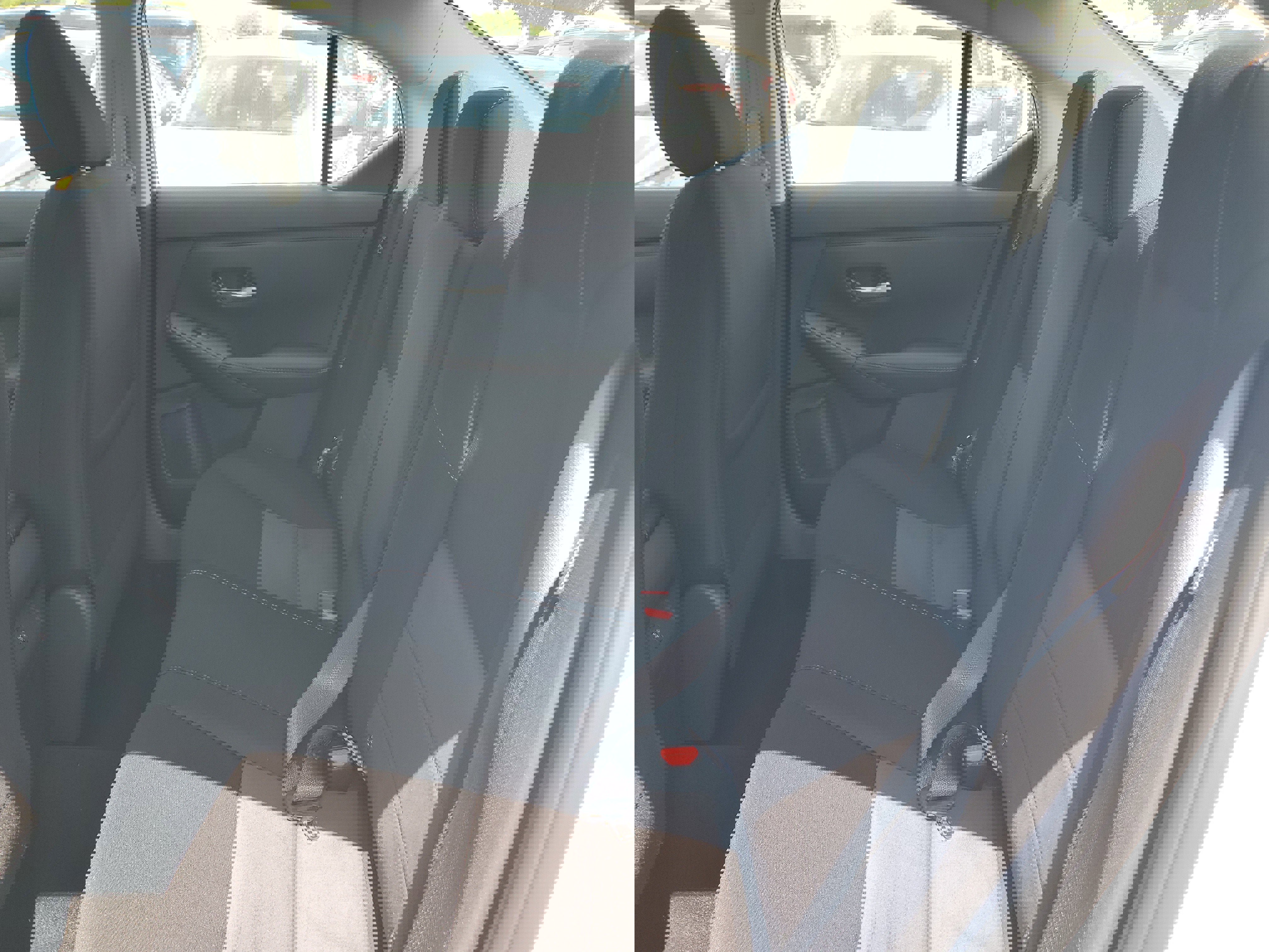 New 2025 Nissan Sentra SR w/ Midnight Edition image 17