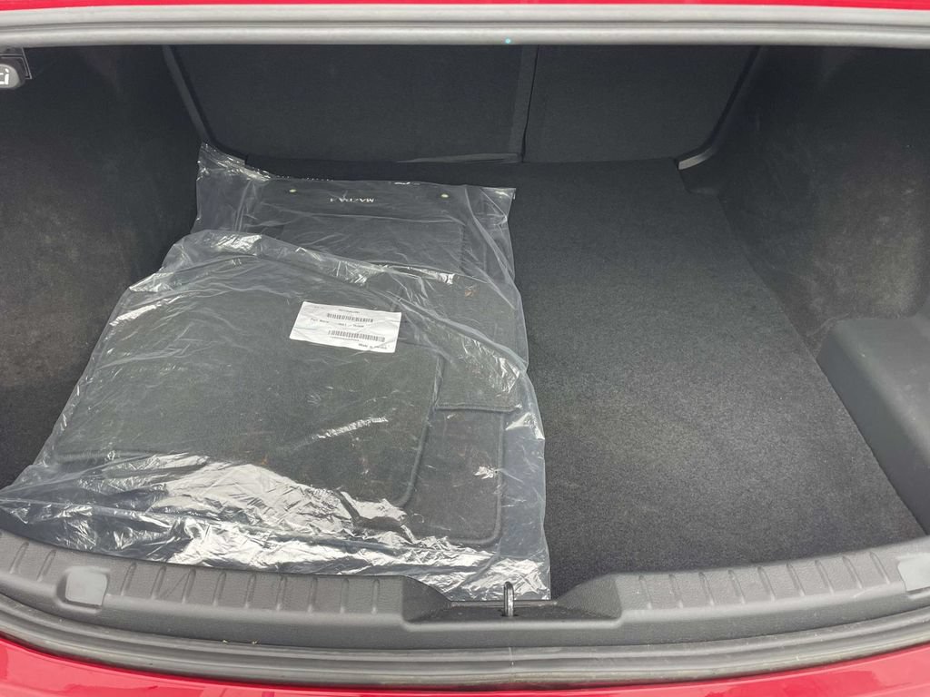 Used 2025 MAZDA MAZDA3 s FWD image 9