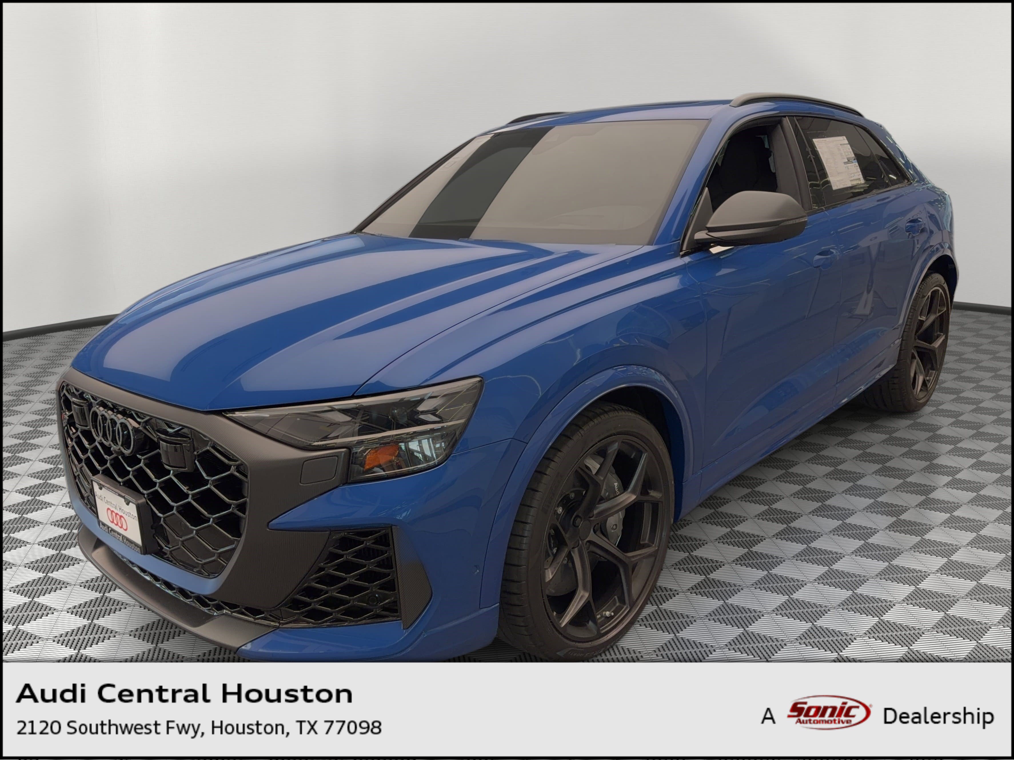 New 2026 Audi RS Q8 performance AWD/4WD image 1