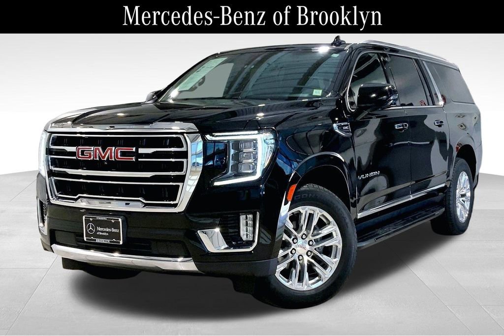Used 2023 GMC Yukon XL SLT w/ SLT Luxury Package AWD/4WD image 2