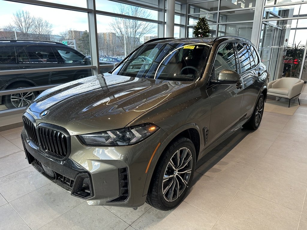 New 2026 BMW X5 xDrive40i w/ M Sport Package image 3