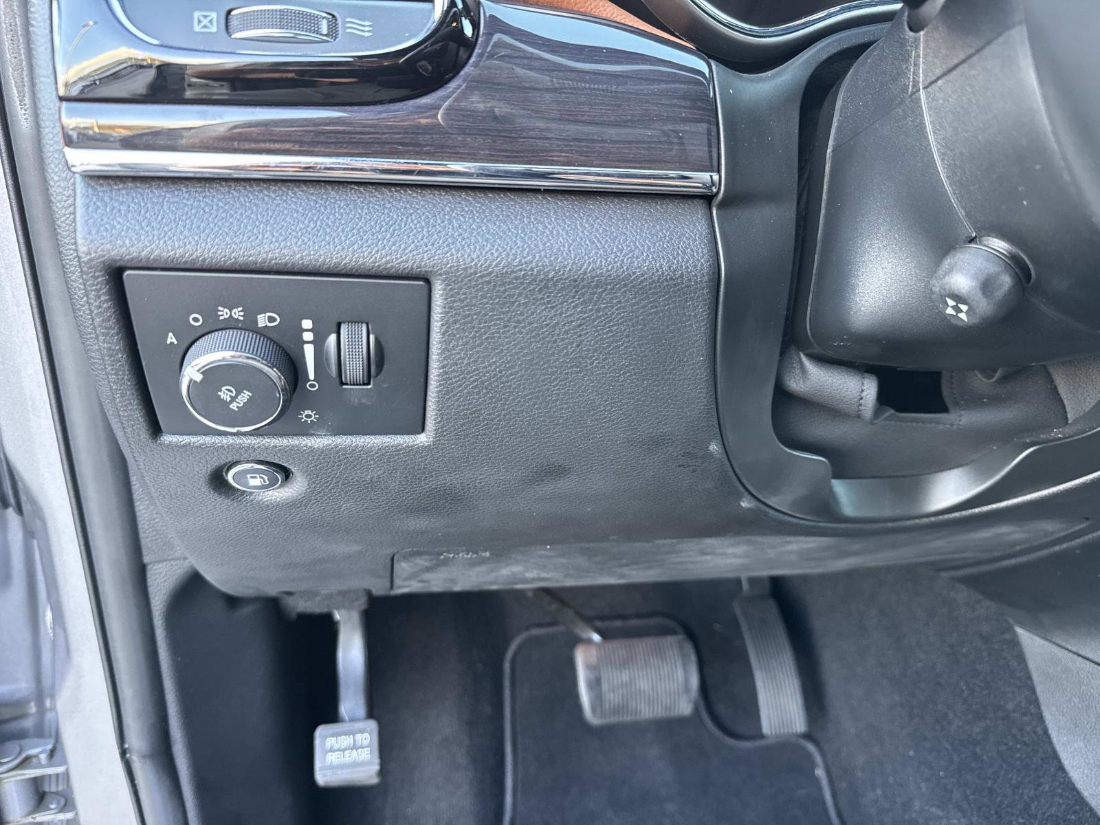 Used 2021 Jeep Grand Cherokee Overland image 31