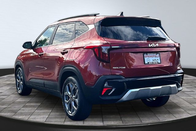 Certified 2024 Kia Seltos S FWD image 4