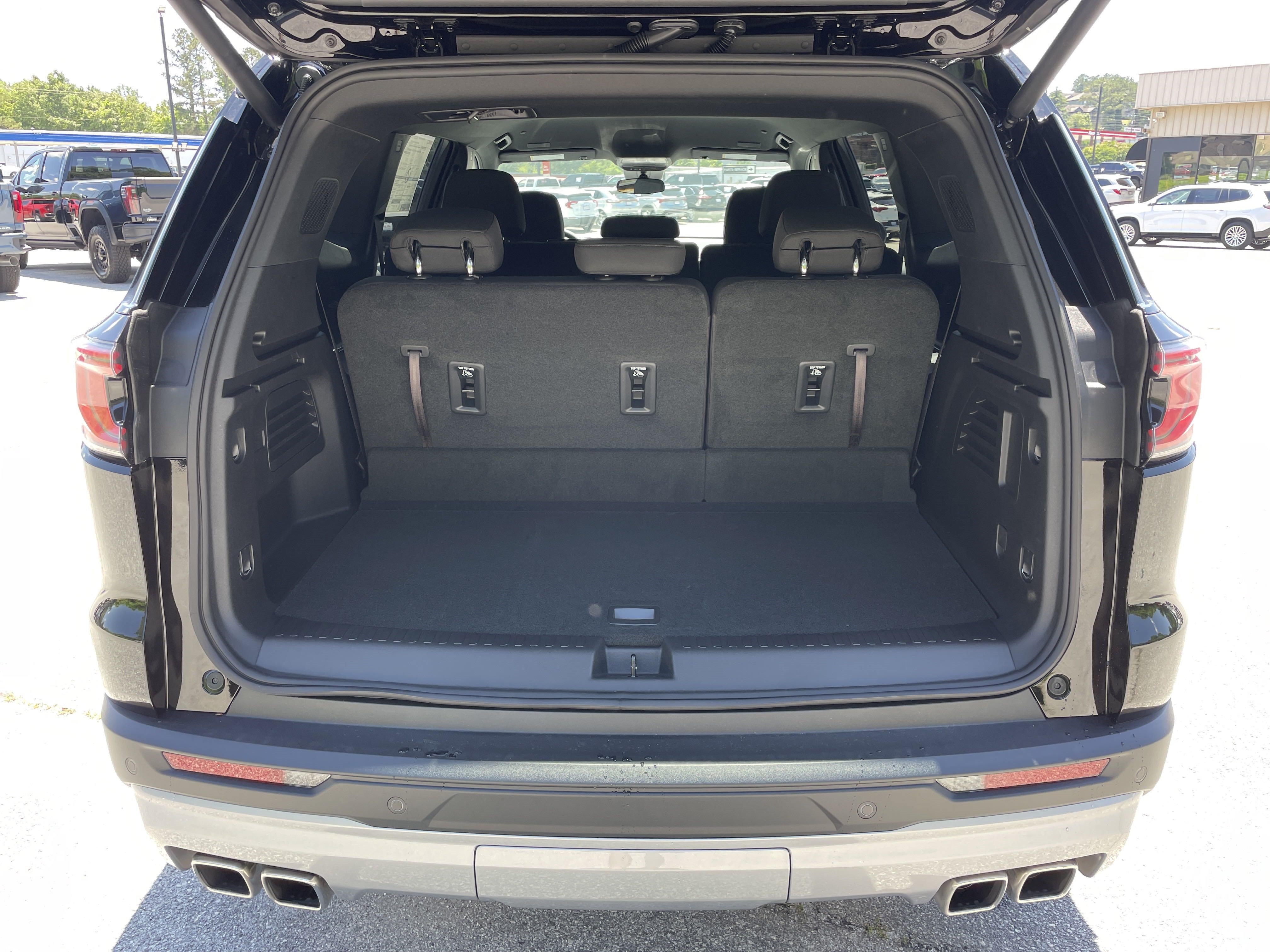 New 2025 GMC Acadia Elevation FWD image 26
