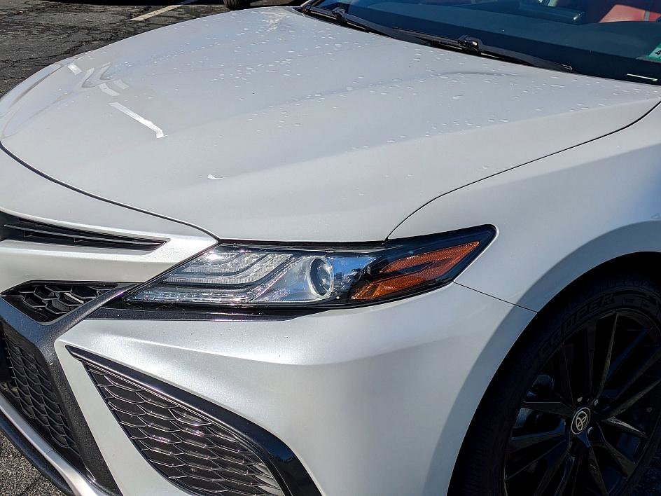 Used 2021 Toyota Camry XSE image 9