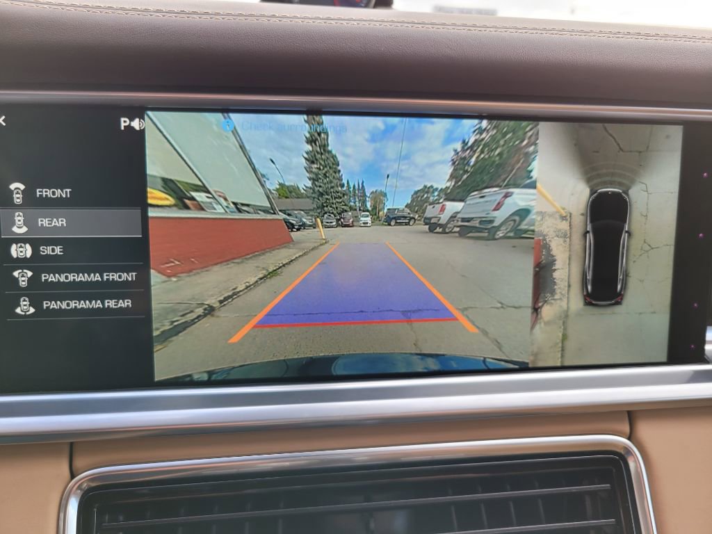 Used 2017 Porsche Panamera Turbo image 38