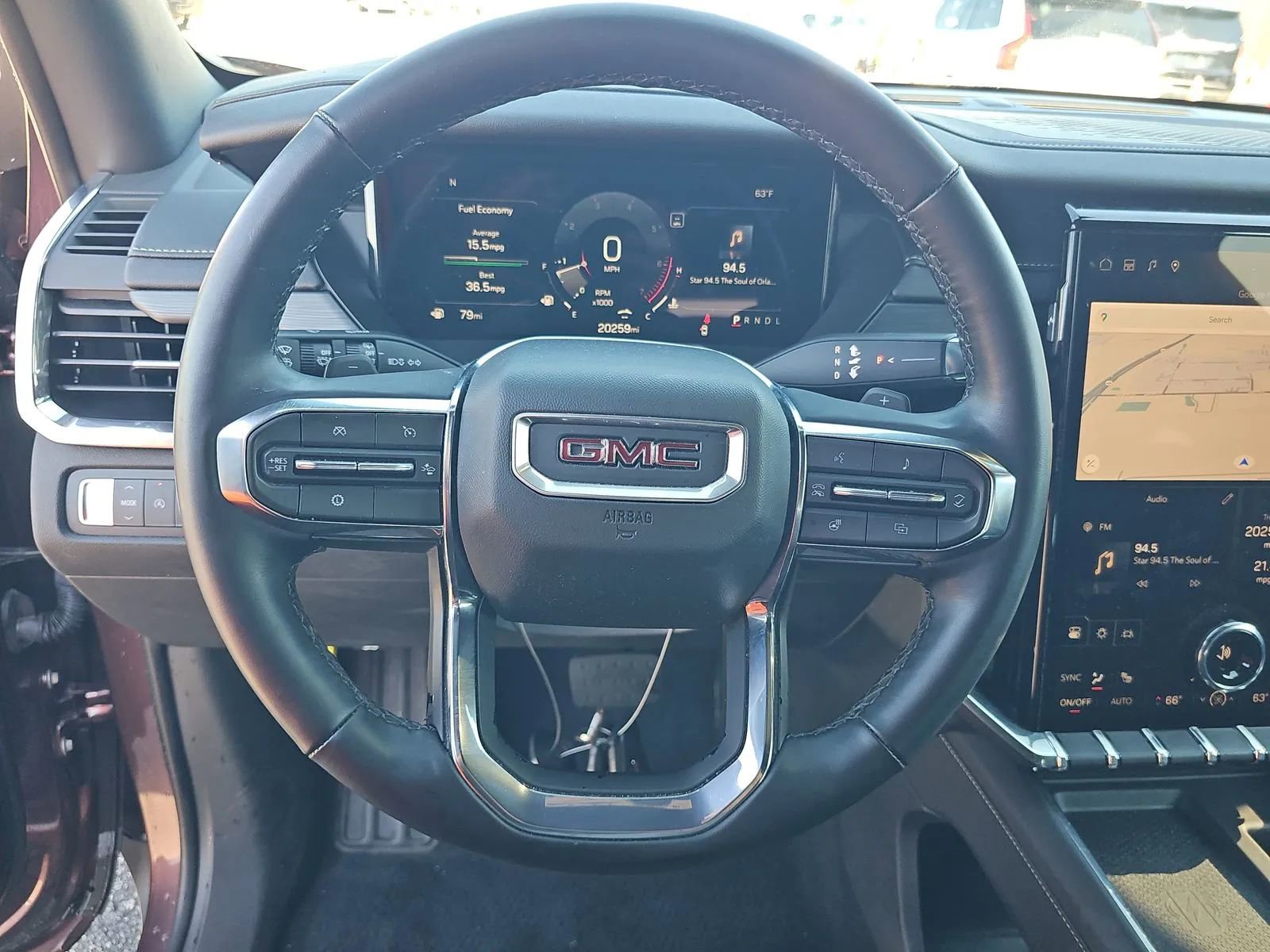 Used 2025 GMC Acadia Elevation image 9