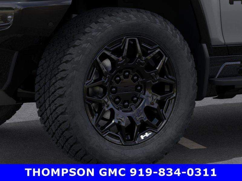 New 2026 GMC Hummer EV 4x4 Crew Cab w/ LPO, Dark Essentials Package image 9