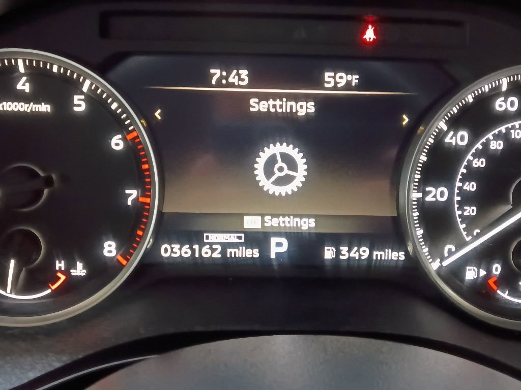 Used 2025 Mitsubishi Outlander SE AWD/4WD image 6