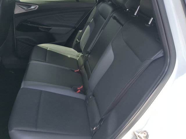 Certified 2023 Volkswagen ID.4 Pro S RWD image 17