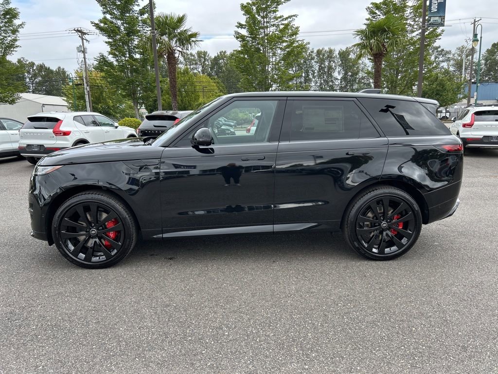 New 2025 Land Rover Range Rover Sport Dynamic SE image 2