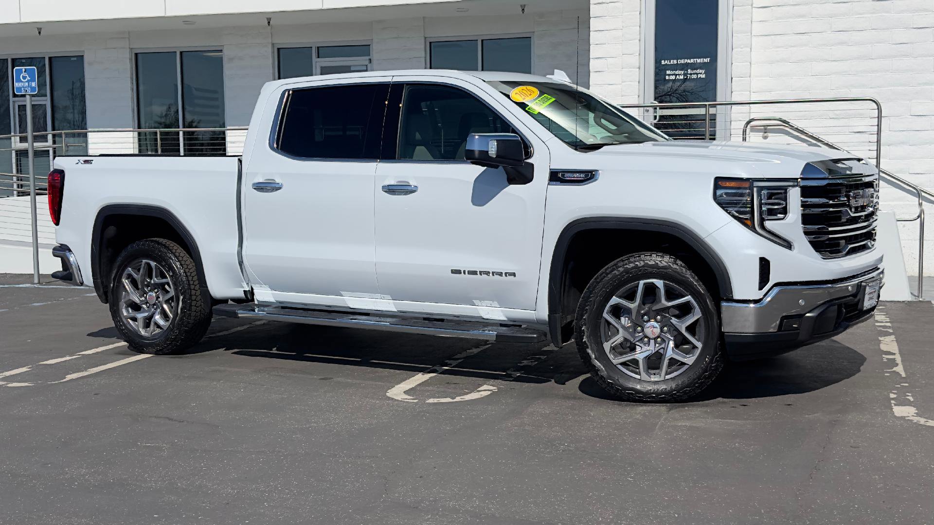 New 2026 GMC Sierra 1500 SLT w/ SLT Premium Plus Package image 3