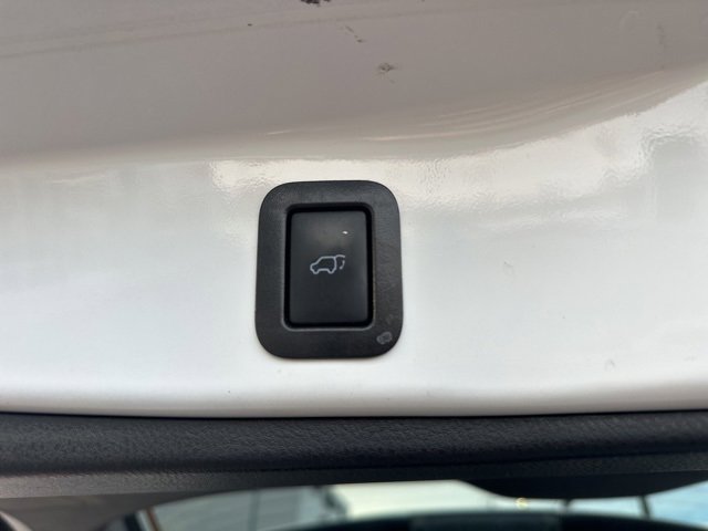 Used 2019 Toyota Highlander XLE image 48