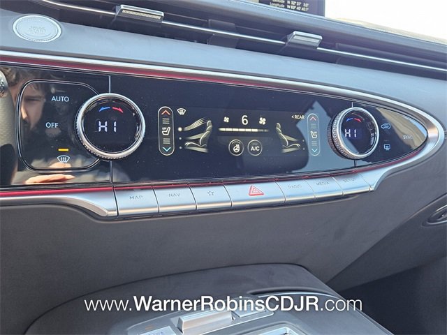 Used 2025 Genesis GV70 2.5T w/ Sport Prestige Package image 24