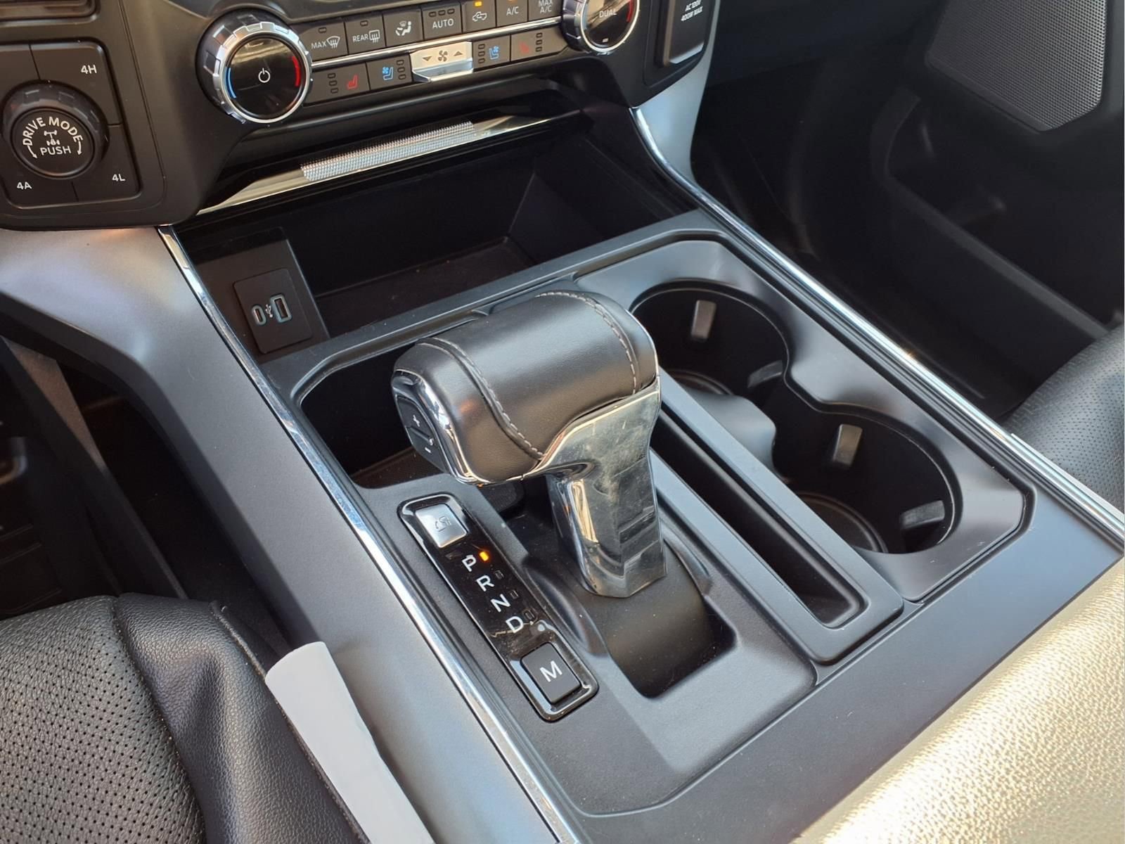 Used 2022 Ford F150 Lariat AWD/4WD image 9