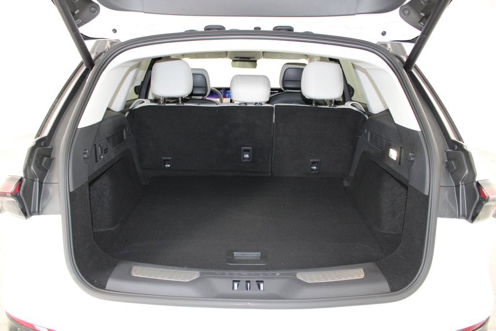 New 2026 Lincoln Nautilus Premier image 15