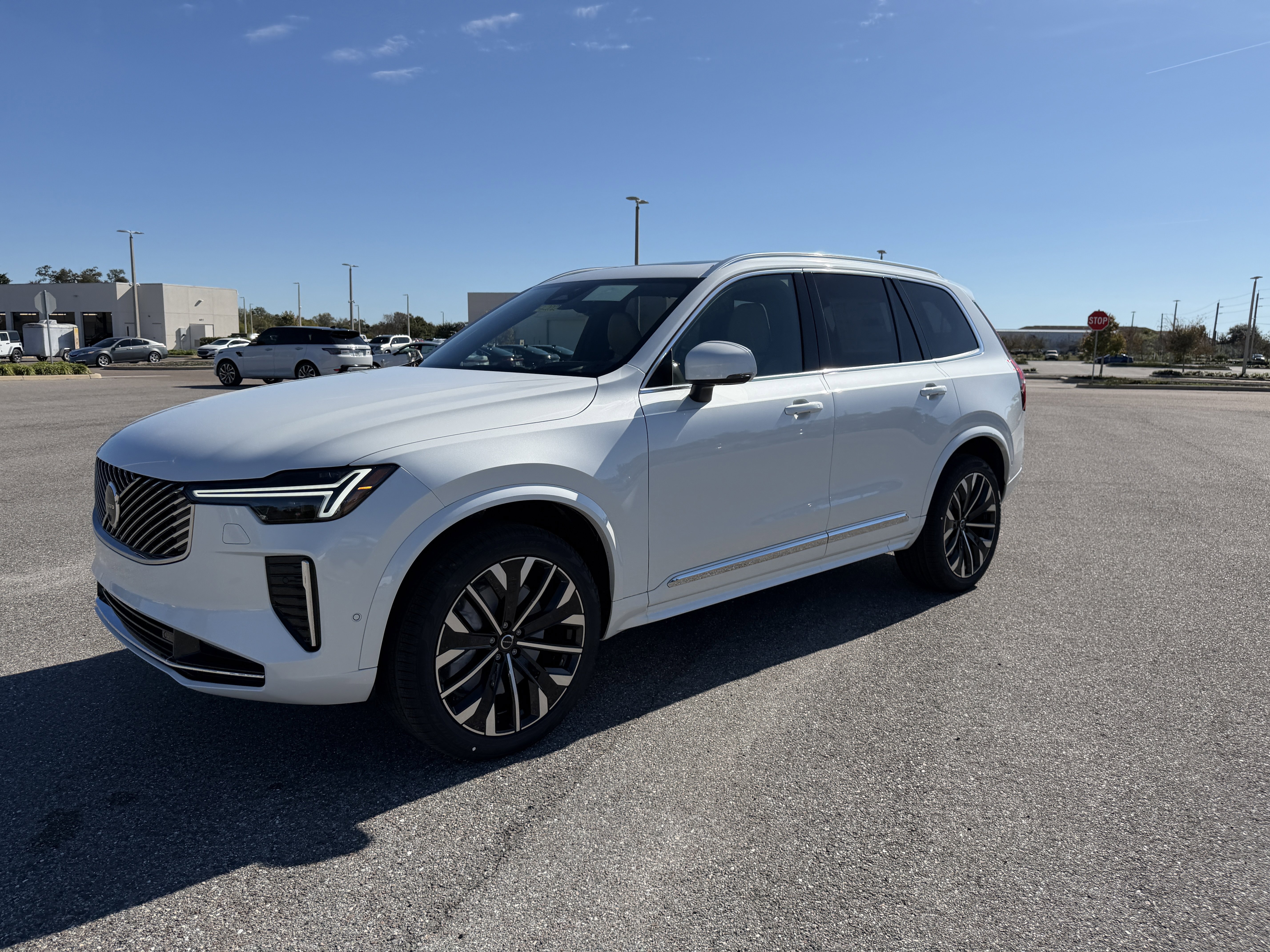 New 2026 Volvo XC90 B5 Ultra image 7