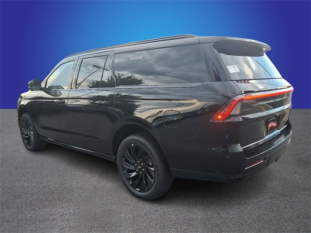 New 2025 Lincoln Navigator L Reserve w/ Jet Appearance Package image 4