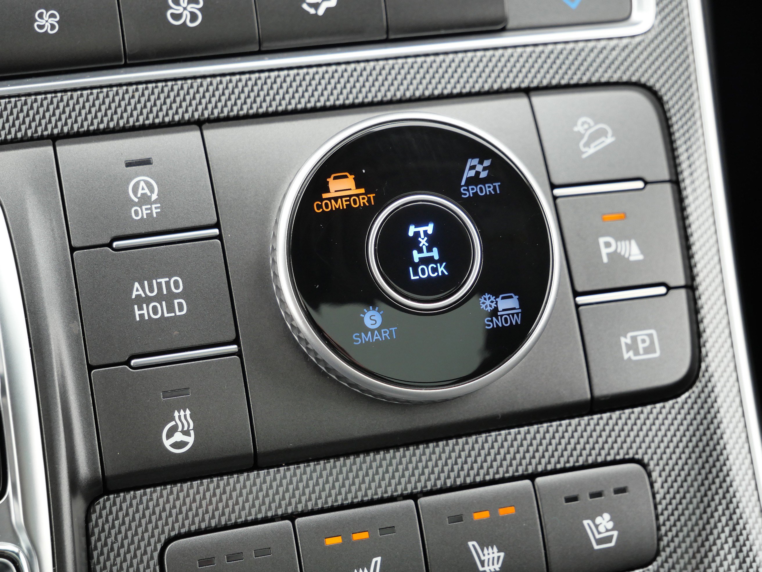 Certified 2022 Hyundai Santa Fe Limited image 30