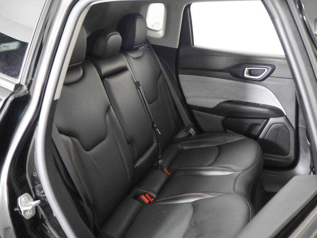 Used 2022 Jeep Compass Latitude AWD/4WD image 26