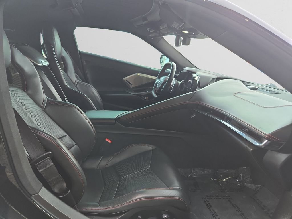 Used 2020 Chevrolet Corvette Stingray Premium Cpe w/ 3LT Preferred Equipment Group image 16