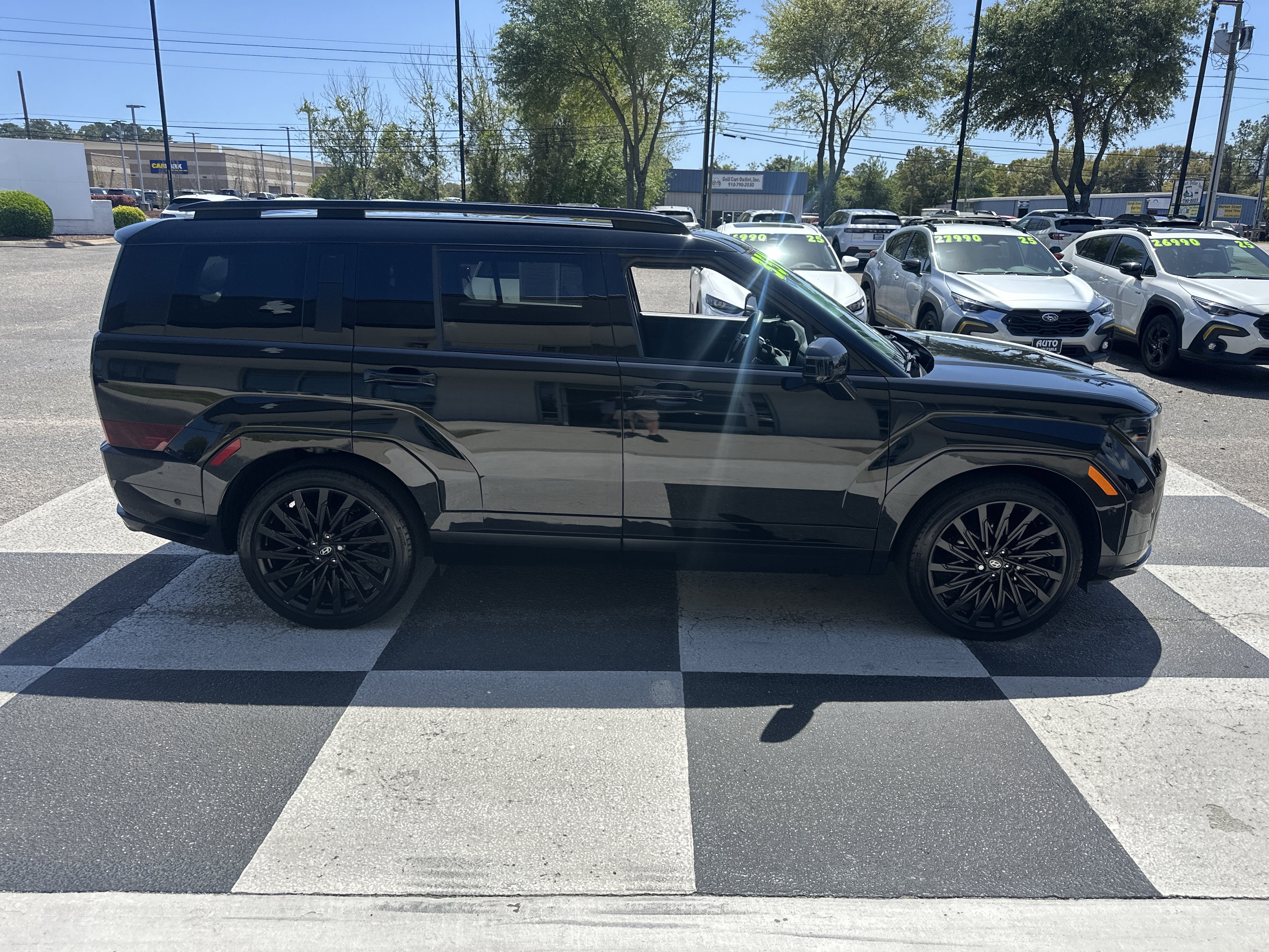 Used 2024 Hyundai Santa Fe Calligraphy image 3