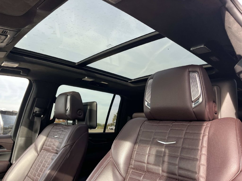 Used 2021 Cadillac Escalade ESV Sport Platinum AWD/4WD image 37