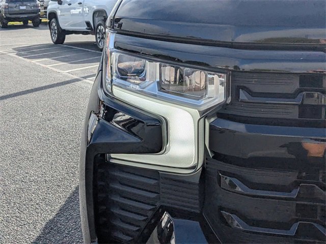 Used 2024 Chevrolet Silverado 1500 RST w/ Convenience Package II image 10