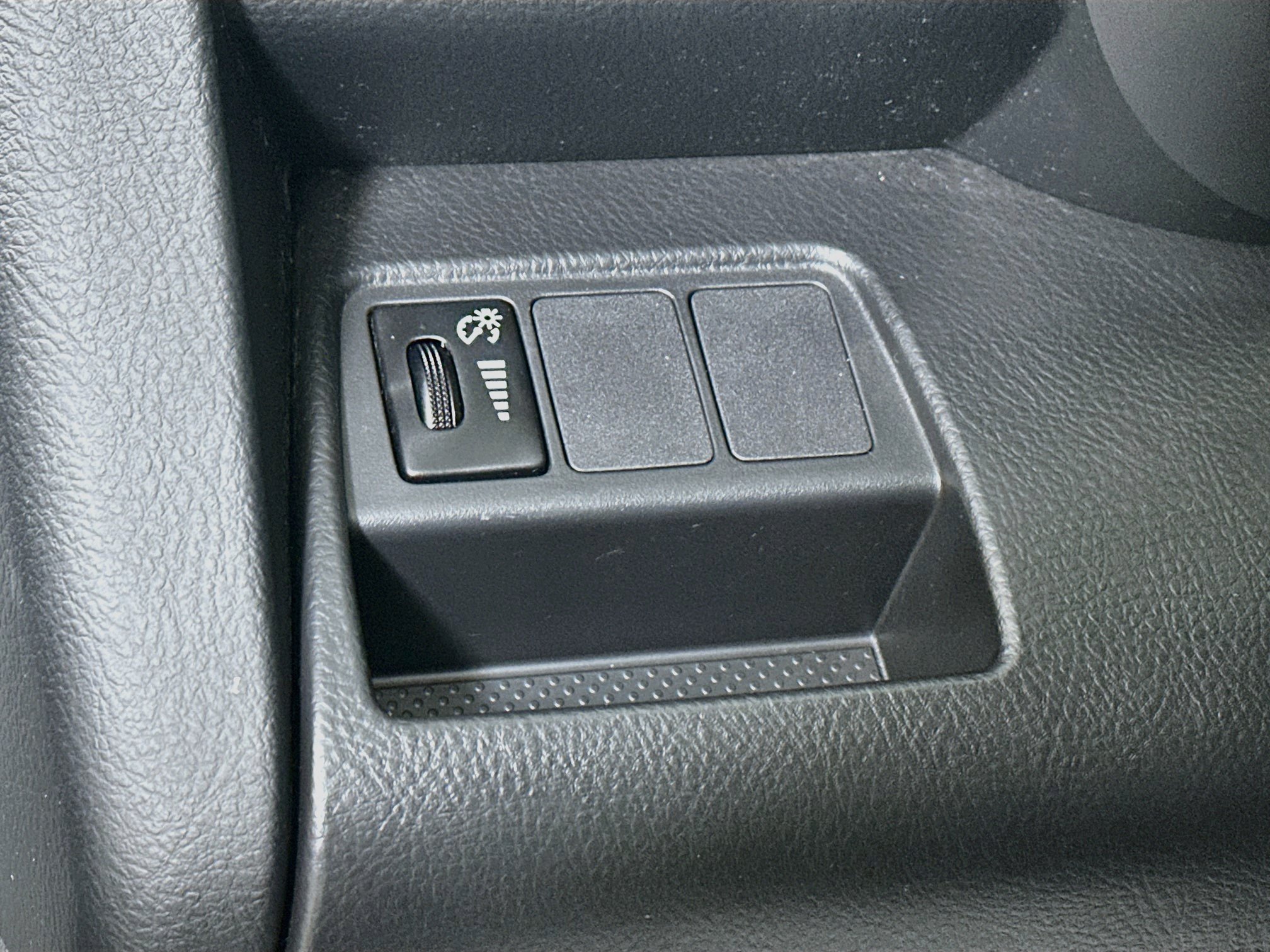Used 2007 Toyota RAV4 Sport AWD/4WD image 10