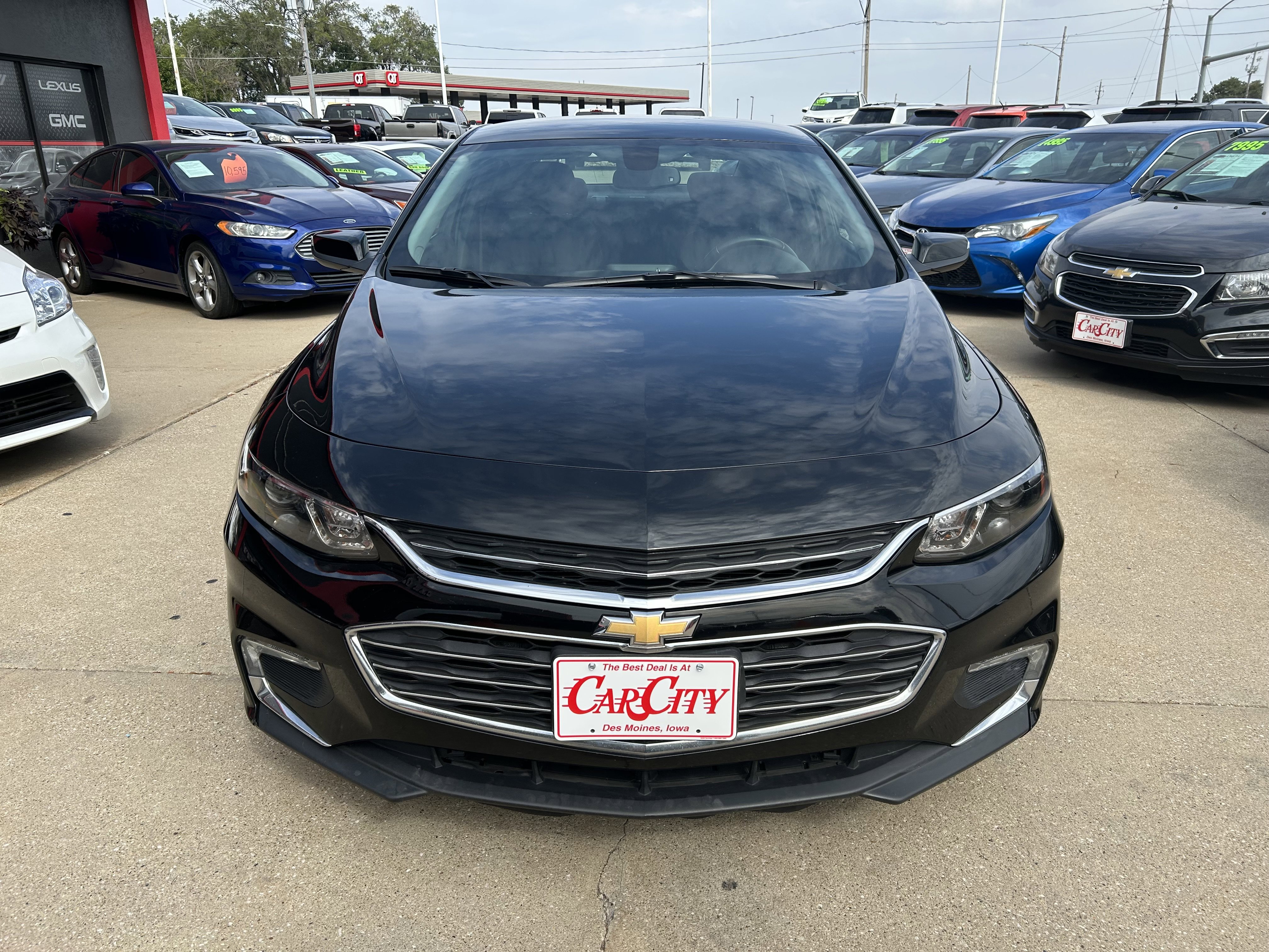 Used 2016 Chevrolet Malibu LT image 1