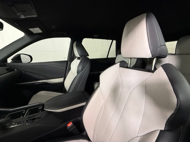 Certified 2026 Lexus TX 500h AWD w/ Technology Package image 16