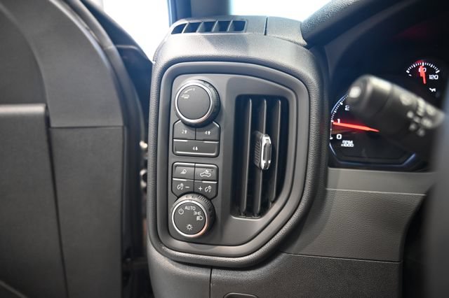 New 2026 Chevrolet Silverado 2500 Custom w/ Custom Value Package AWD/4WD image 22