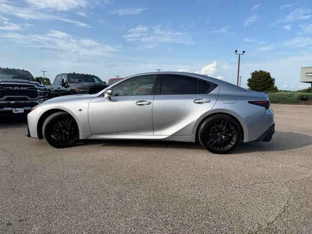 Used 2023 Lexus IS 500 RWD image 11