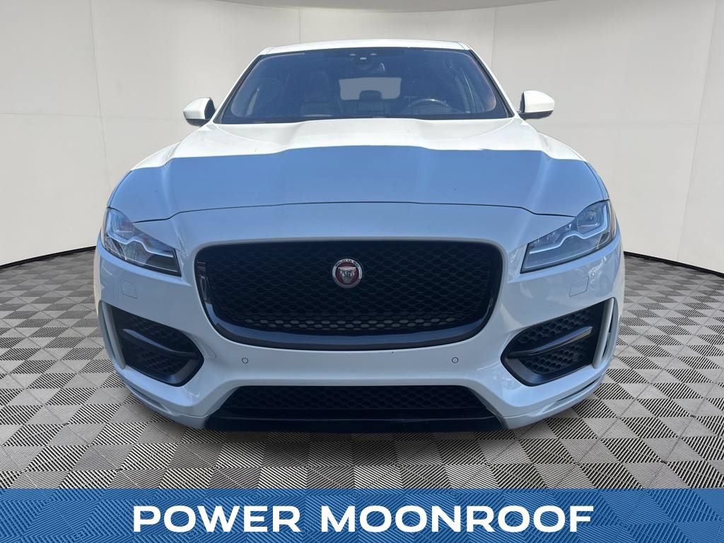 Used 2017 Jaguar F-PACE R-Sport AWD/4WD image 3