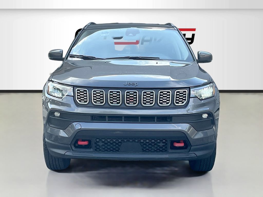Used 2022 Jeep Compass Trailhawk image 2