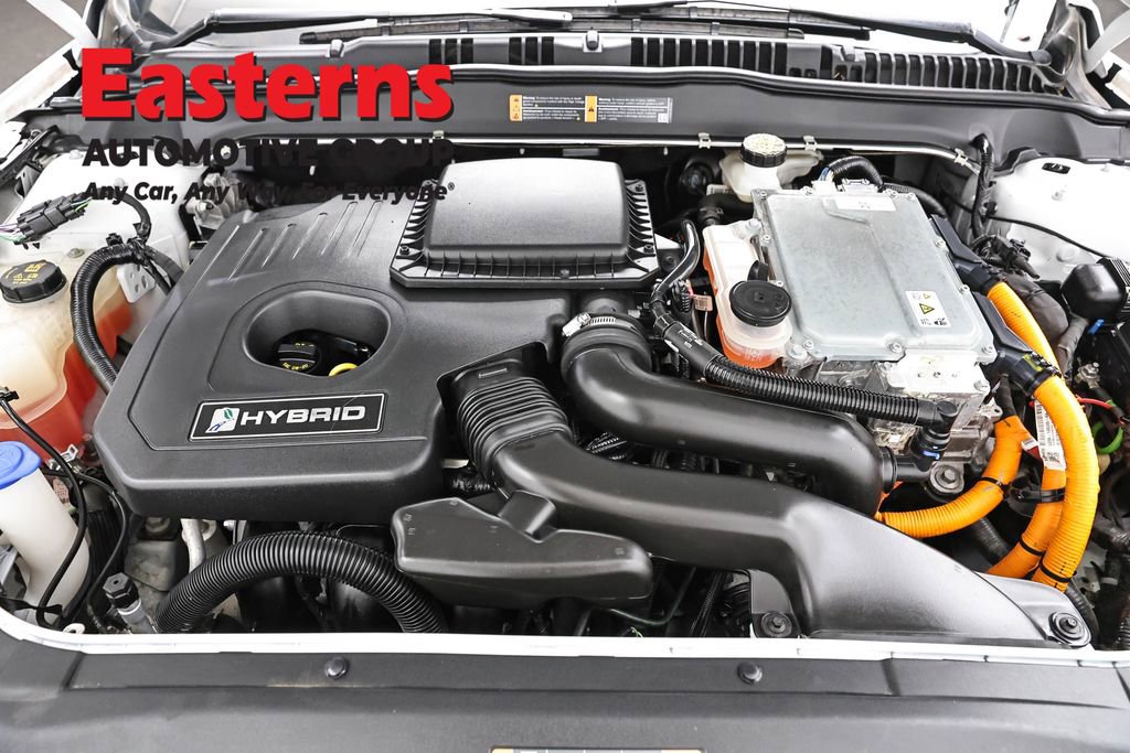 Used 2020 Ford Fusion SE FWD image 7