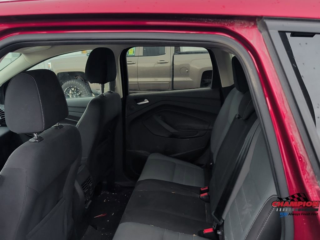 Used 2016 Ford Escape SE w/ Equipment Group 201A AWD/4WD image 24