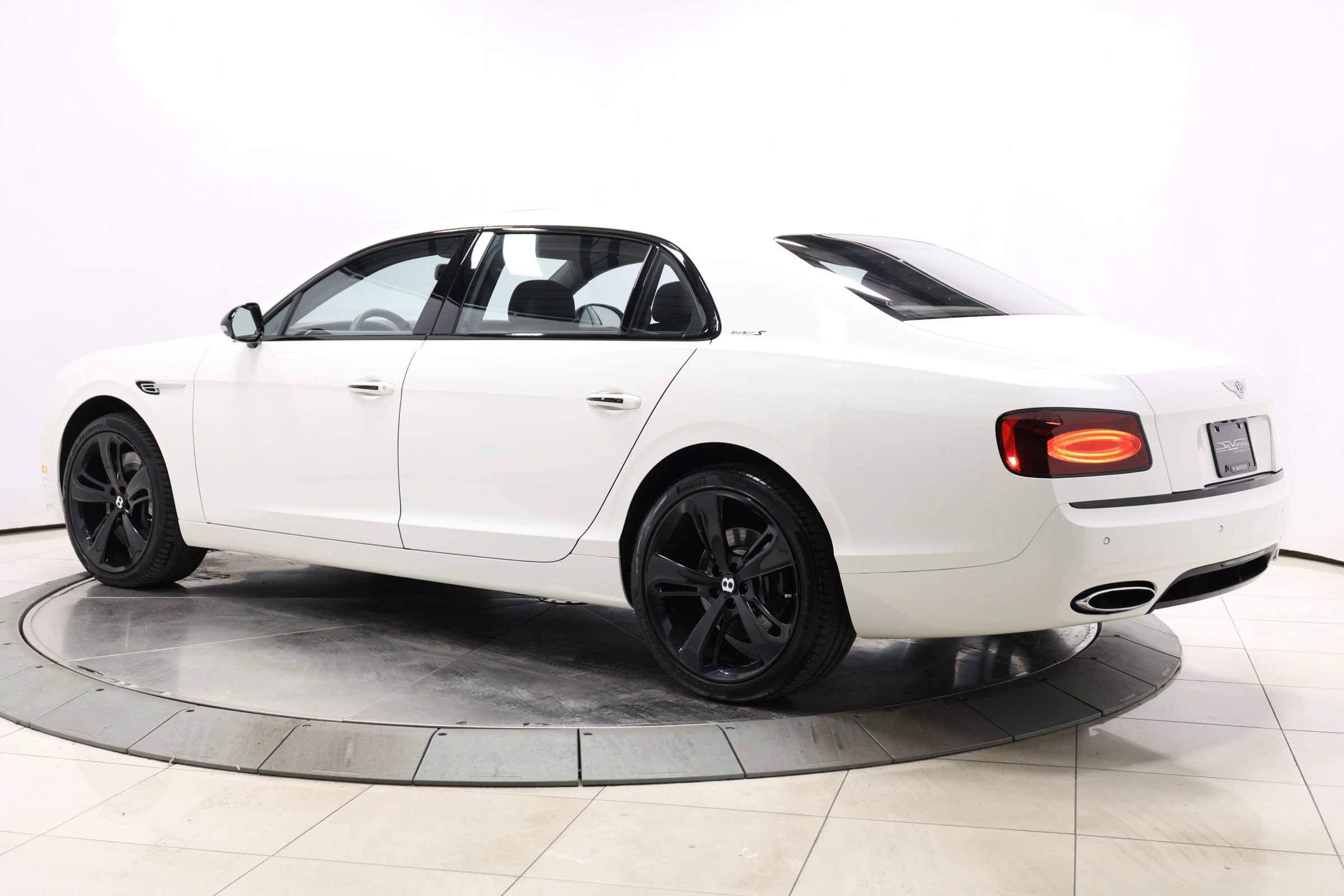 Used 2018 Bentley Flying Spur S W12 AWD/4WD image 65