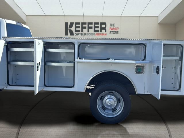 New 2026 RAM 5500 Tradesman w/ Chrome Appearance Group image 49