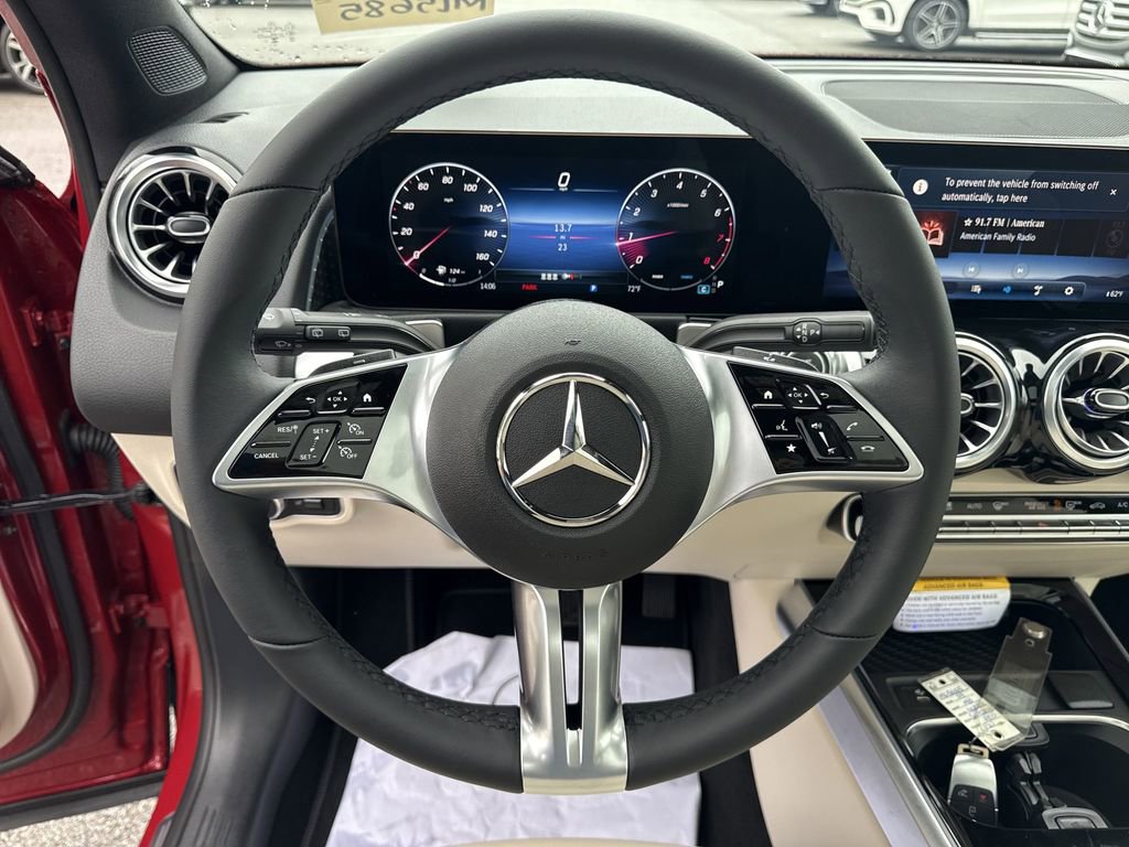 New 2025 Mercedes-Benz GLB 250 image 25