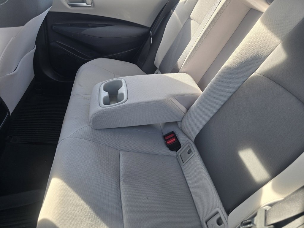 Used 2021 Toyota Corolla LE image 20