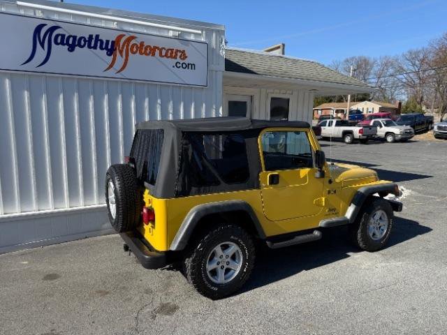 Used 2004 Jeep Wrangler X w/ Wheel Plus Group AWD/4WD image 3
