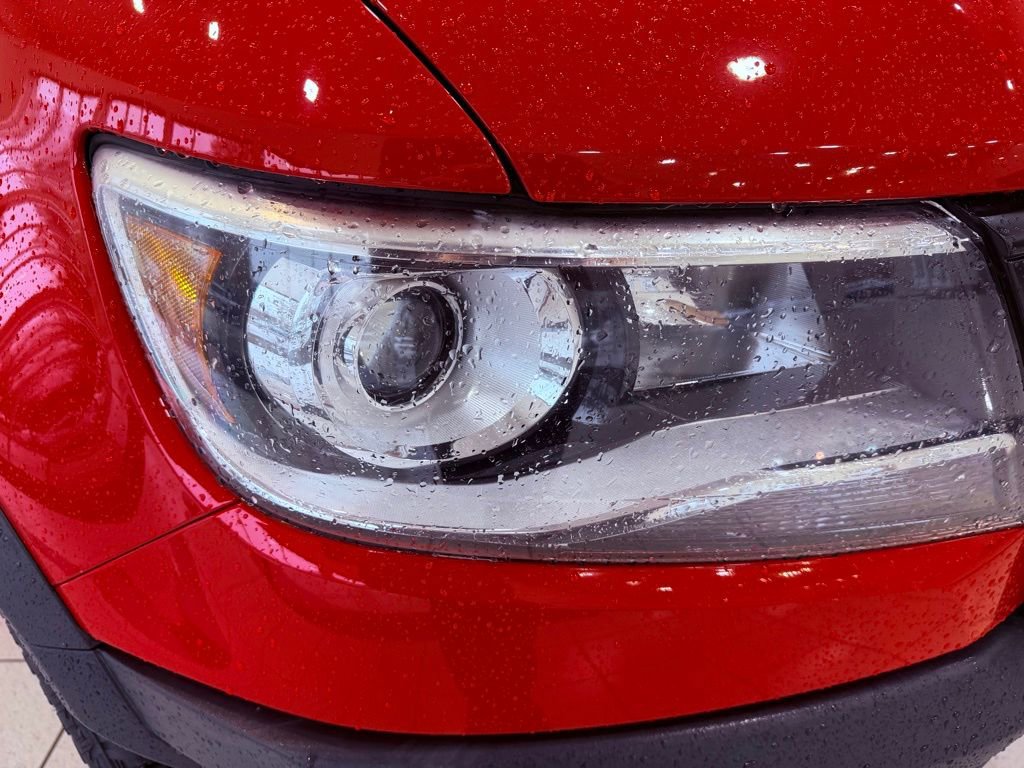 Used 2018 Chevrolet Colorado ZR2 image 13