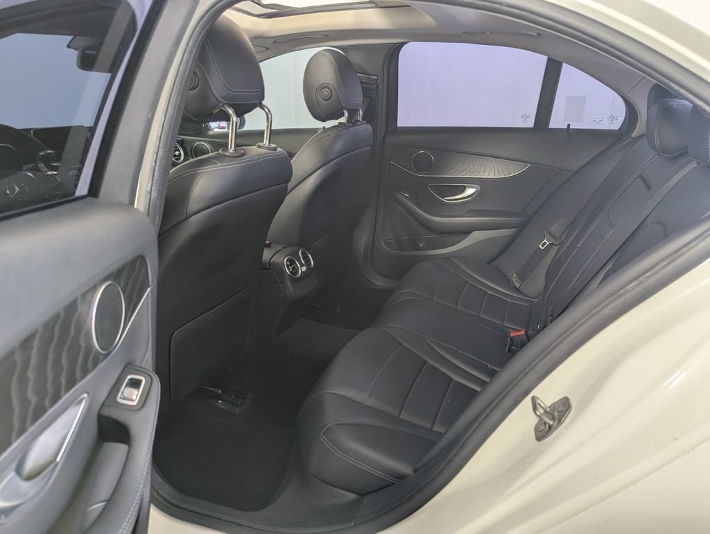 Used 2017 Mercedes-Benz C 300 Sedan image 27