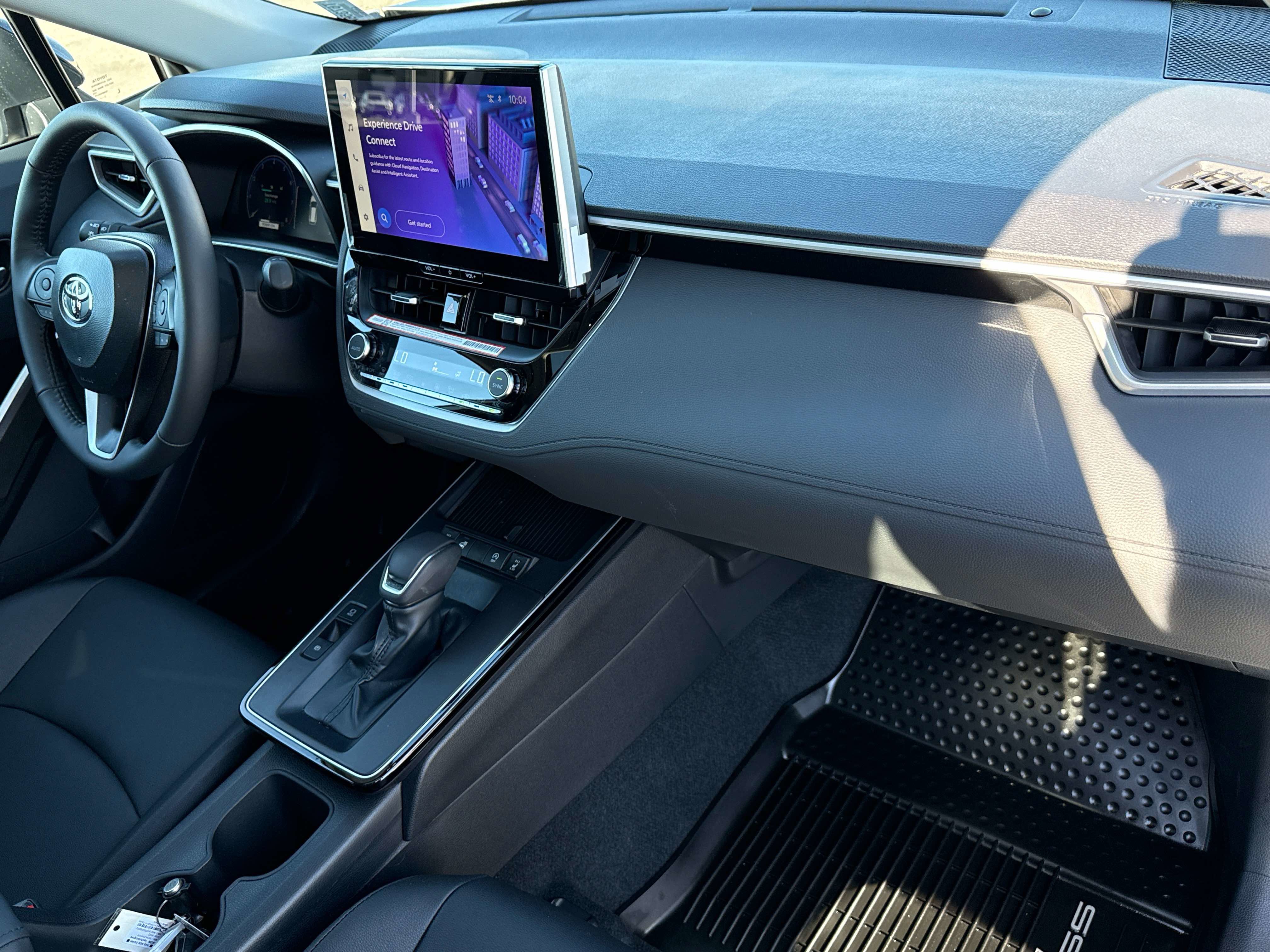 Used 2026 Toyota Corolla Cross XLE w/ Convenience Package image 18