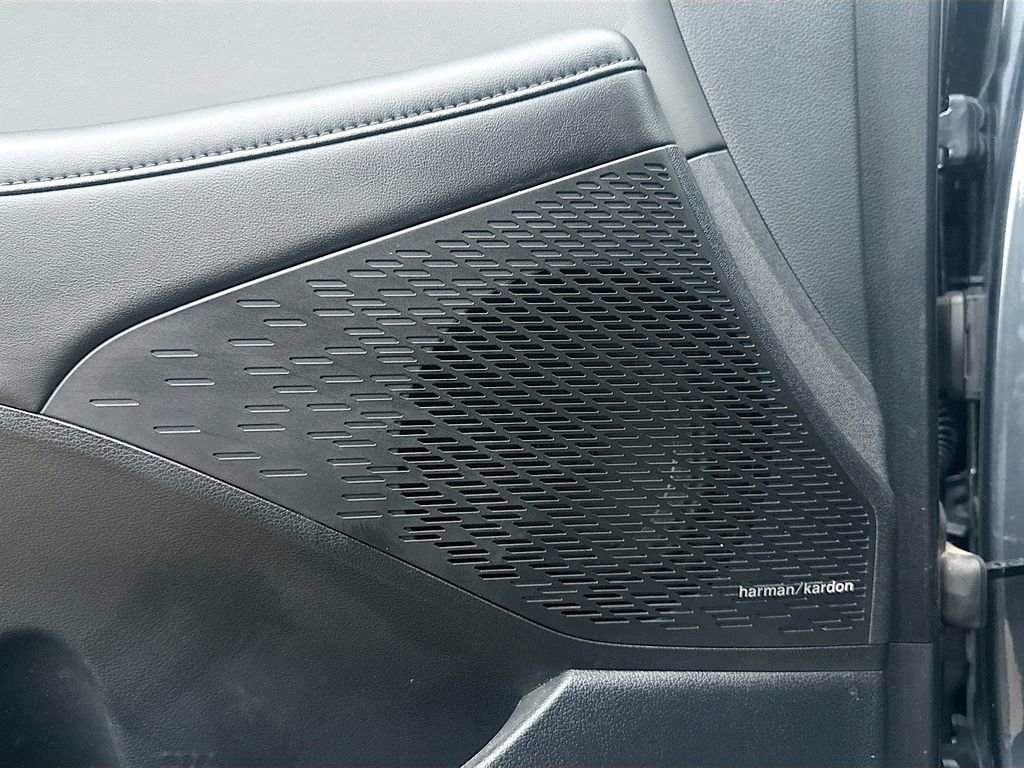 Used 2024 Hyundai Palisade Limited image 19