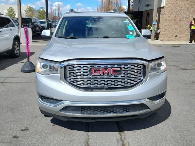 Used 2017 GMC Acadia Denali w/ Technology Package AWD/4WD image 7