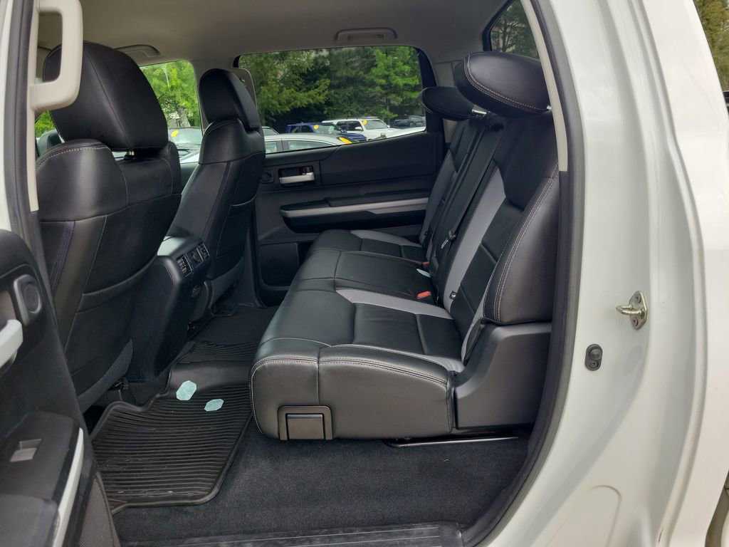 Used 2019 Toyota Tundra SR5 w/ SR5 Upgrade Package AWD/4WD image 27